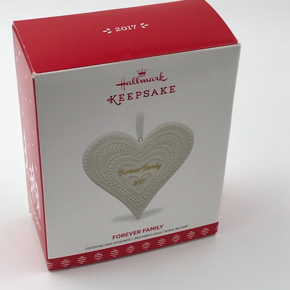 Christmas Hallmark Keepsake 2017 Forever Family - Picture 2 of 6
